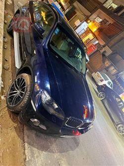 بی ئێم دەبڵیو X6